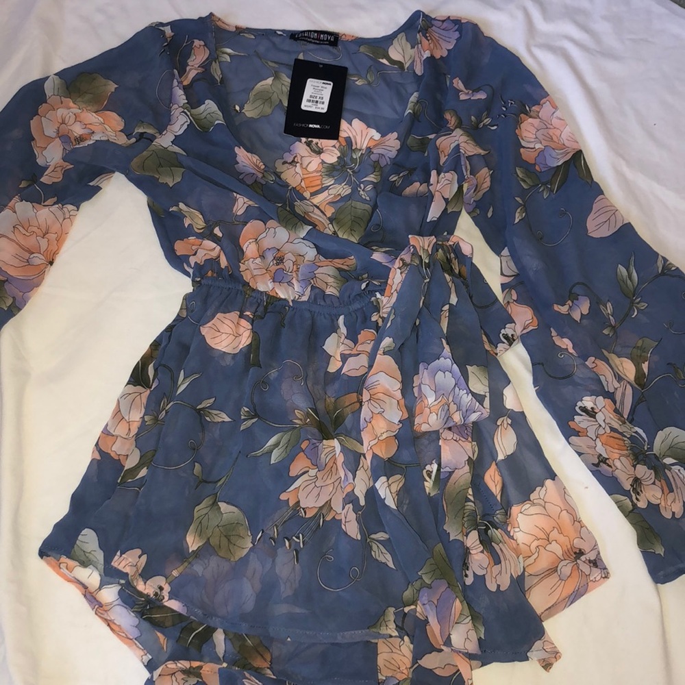 BRAND NEW FASHION NOVA ROMPER